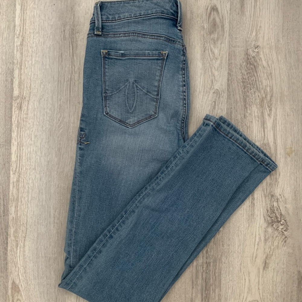 Level 99 Women's Blue Skinny Jeans